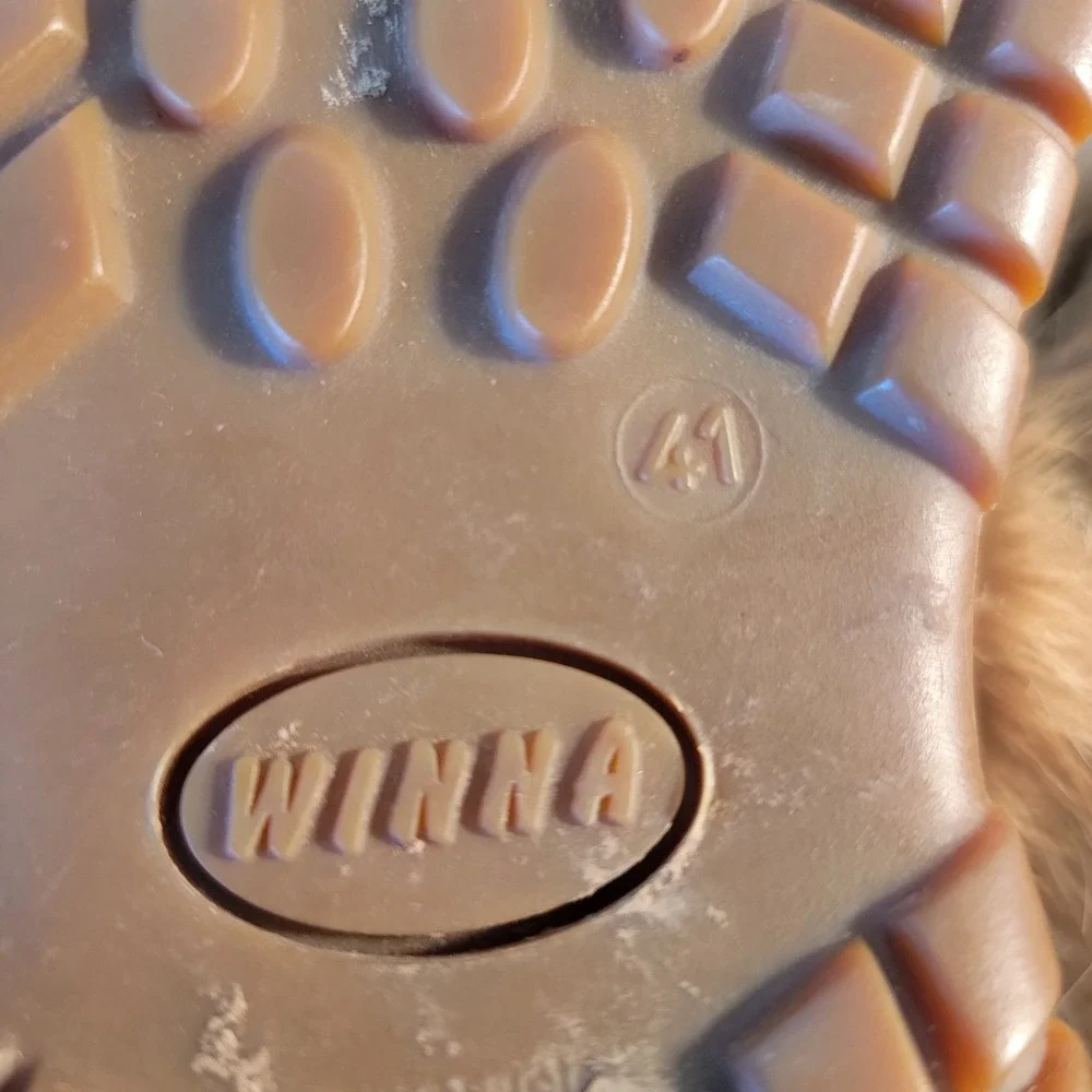 Winna‎ Italian Fur Après Ski Boots Dog Sled Embroidery Tan Leather Womens 41